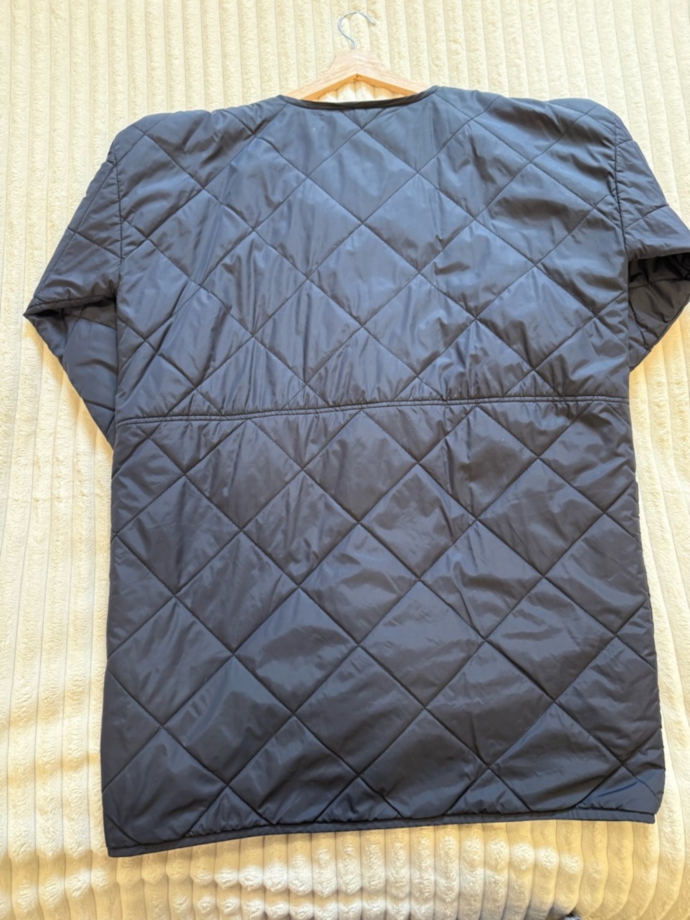 Masai Copenhagen Diamond-Quilted Longline Puffer Jacket in Navy - Picture 3 of 10